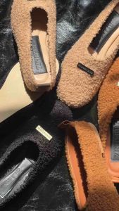 Flat mules - black fur