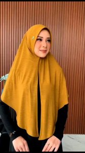 Davita Alya Hijab Jilbab Instan Segitiga Pet Soft Antem Premium