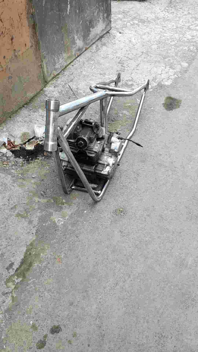 Rangka Motor Chopper, Paket Rangka Chopper, Frame Motor Chopper, Paket Frame Motor chopper, Chopper Skinny, Frame Chopper Murah, Paket Rangka Chopper Murah, Custom Chopper, Kustom Chopper, Kustom Parts, Tangki Chopper, Spakbor Chopper, Chopper Part