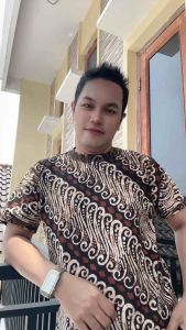 KAOS CAP BATANGAN/BATIK KAOS CAP