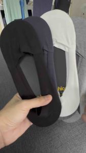 Wadee ถุงเท้าคัทชู ข้อเว้า ซ่อนขอบ มีซิลิโคนกันหลุด เหมาะสำหรับผู้ชาย ผ้าฝ้าย ไม่หนาระบายอากาศดี