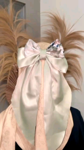 Pita Cantik Kerudung Muslim Wanita Model Terbaru Mewah Motif Bunga dengan Peniti Bros Ricis - Jilbab Mutiara