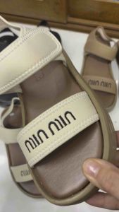 Dép quai hậu 3 phân THÊU chữ Min quai ngang bản to