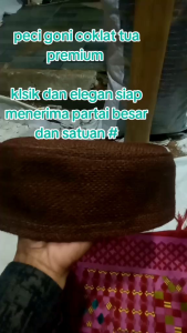 Pecic Goni Premium: Desain Tradisional Indonesia & Aksesoris Pakaian Pria