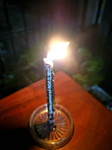 เทียนชนะมาร ขจัดอุปสรรค คู่แข่ง มือที่สาม