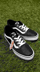 SEPATU VANS PRIA WANITA SNEAKERS PREMIUM TERBARU FREE KAOS KAKI