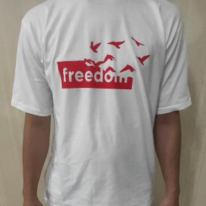 Baju kaos oblong pria dewasa bahan cotton combed 28s Baju Distro cowok