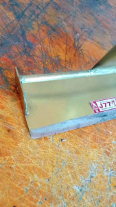 CANGKUL RUMPUT GULMA ATAU CANGKUL PIRINGAN SAWIT