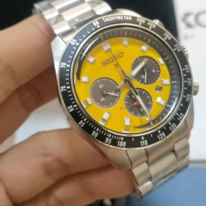 Seiko Speedtimer Solar Chronograph U.S. Special Edition Mens Watch Japan Yellow Metal Strap 41.4mm (SSC929P1)