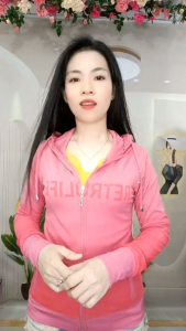 ÁO KHOÁC GÂN TĂM IN CHỮ 2 Túi ngoài khóa kéo 2 Túi trong to rộng