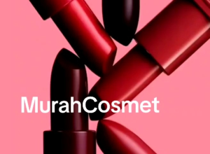 PROMOO PAKET ISI 4 LIPSTIK CANTIK MEWAH ELEEGAN MIX ACAK