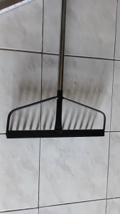KALAYKAY GARDEN RAKE 4FT 13INCH 14TOOTH HEAVY DUTY GARDENING TOOL