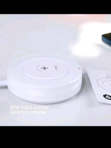 2022 New LDNIO AW003 32W Desktop Wireless Charging Station with 4-Port PD/QC3.0 Fast Charging