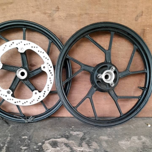 velg pelek santria fu 1 set ori copotan kondisi 85%