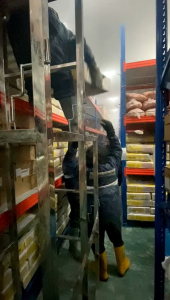 RAK GUDANG HEAVY DUTY TYPE DC-70 KAPASITAS BEBAN 1.000KG PERLAYER