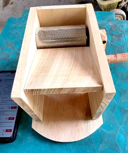Parutan Serbaguna | Parutan Kelapa Manual | Parutan Serbaguna Kayu | Parut Kelapa Engkol Murah