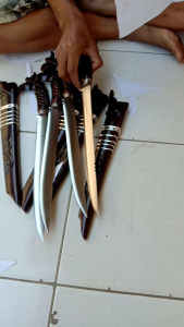 Golsem Gagang Garuda 30 Cm Baja Strip: Desain Unik & Fungsional