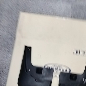 Dragon eye ยางกันโคลน คู่หน้า ISUZU TFR DRAGON EYE ปี 2001 กันโคลน ยางกันโคลน - บังโคลน  ใช้ติดป้องกันสิ่งสกปรกกระเด็นจากล้อรถยนต์ไปโดนตัวถังรถ ชุด 2 ชิ้น (สีดำ)