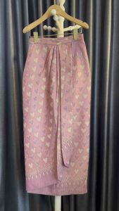 กระโปรงผ้าถุง สำเร็จรูป ซิปหลัง ทรงจีบหน้า พรางหน้าท้อง