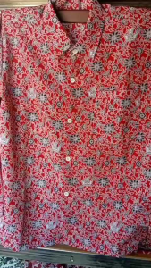 Baju Batik SD BUNGA RAMPE warna Merah Lengan Panjang dan Lengan Pendek