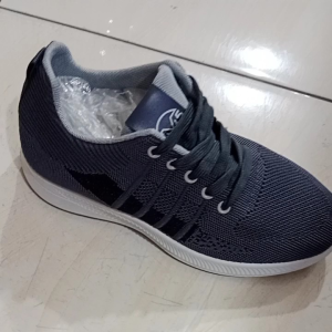 Promo Sepatu Pria Import Fashion Snekers Shoes Kasual Olahraga Kerja dan Santai