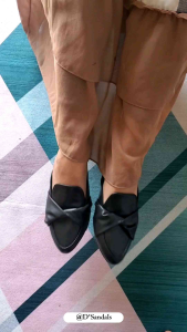 DSANDALS-Blp002 Flat Shoes Wanita