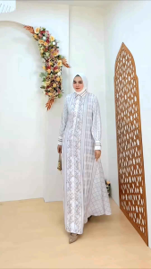 KARMILA DRESS BY MAZAYA