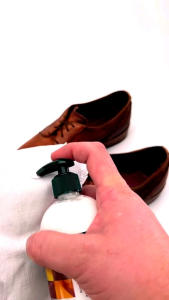 Collonil Leather Gel 230ml โคโลนิลเจลป้องกันน้ําสําหรับหนังเรียบหนังกลับ - Collonil.CLMVT