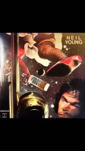 string(67)="[แผ่นเสียง Vinyl LP] Artist : Neil Young Album : American Stars N Bars Cover : VG++ Disc : NM Manufactured : US Released : 1977 Price : 1950
