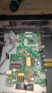 MB MAINBOARD MESIN TV LED TCL L32D3000A 32D3000A