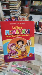Latihan mewarnai jilid 1. Buku keterampilan anak