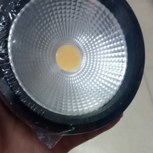 đèn ống bơ 12w ánh sáng trắng vỏ đen kích thước d 110mm cao 50mm  vỏ nhôm tản nhiệt nhôm