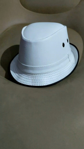 Topi Laken Fedora Warna Putih Kulit Sapi Asli Ukuran Dewasa