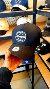 TOPI BASEBALL MANYFOLD BLACK BORDIR BULAT