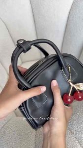 AMIRACO Tas Vio Gratis Gantungan dan Tali Panjang Soulderbag Leather Wanita