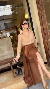 เซ็ตเสื้อเชิ้ตผ้าออแกนซ่า กับกระโปรงบอดี้สุดchic ดีไซน์แต่งผ้าระบายยาวพลิ้ว Tage::Mirror Sister