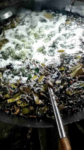 Minyak Karo Asli - Minyak Urut Tradisional Karo 600ml