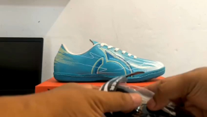 Sepatu Futsal Ortus Catalyst Legion V5 FG Calastel Blue Sudah di Sol Keliling