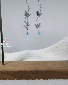 [D.T.C Crystals] Dangling Butterfly with Swarovski Teardrop Earrings (E2022110)