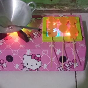 MAINAN ANAK MASAK MASAKAN KOMPOR BISA NYALA PAKE LAMPU LED