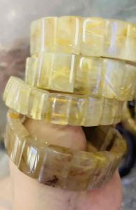 Vòng bản dẹt đốt trúc đá Thạch Anh tóc vàng thiên nhiên ánh kim may mắn tài lộc dưỡng Tâm