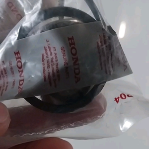 ( ROS ) CALIPER PISTON with SEALS HONDA CLICK V1V2 BEAT Fi SCOOPY