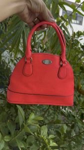 Túi 2hand xách tay phom hến mini màu dạ quang nhà COCH của Mỹ rất xinh -T488