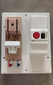 ชุดแผงประกอบสำเส็จ คัทเอาท์ ตรา ช้าง 2P 60A และ ตัวตัดไฟอัตโนมัติ ยี่ห้อ Lumino พร้อมการใช้งาน สำหรับผู้ให้บริการ คลิกที่ลิงค์