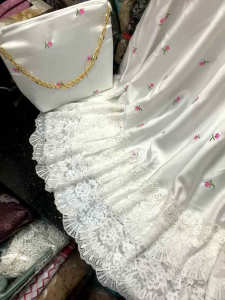 Mukena bunga kecil/ mukena bunga hitam/ Mukena bunga putih