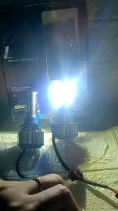 Lampu Mobil LED Aeslux Turbo 1 Warna Headlights