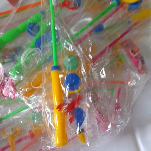 1 PAK MAINAN PANCING PANCINGAN ISI 20 PC BISA UNTUK JUAL LAGI /MAINAN ANAK PANCINGAN ISI 20
