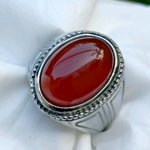 Cincin Batu Yaman Madu Cristal: Desain Unik & Kualitas Terbaik