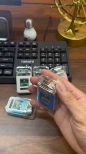 Bật Lửa Điện sạc pin tia plasmaVỏ Trong Suốt Đèn LED Nhiều Màu Hiển Thị Pin Sạc Type-C