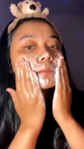 GLUTA SOAP BY ALIANAZIRA MENCERAHKAN KULIT WAJAH MEMUDARKAN JERAGAT MENGHILANGKAN MASALAH KULIT WAJAH YANG BERMINYAK MENJADIKAN TONA KULIT WAJAH LEBIH SEKATA